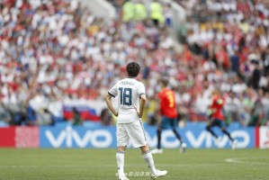  伊维恩防守反击教科书，精准打击斩获宝贵三分