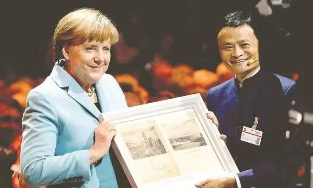 ng28官网- 汉诺威96主场灯光故障，比赛中断引发观众不满  